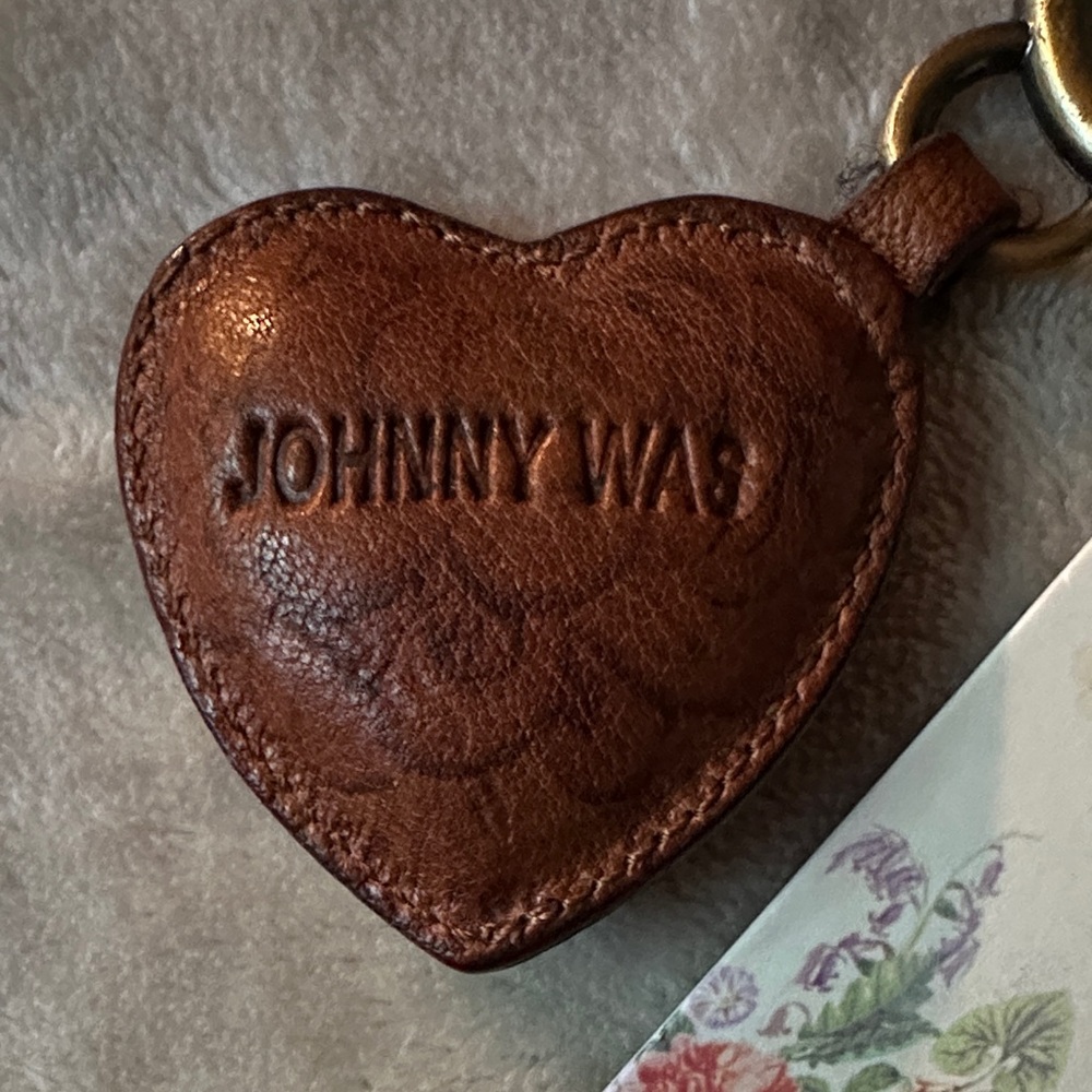 Johnny Was Brown Leather Heart Keychain - Picture 4 of 7